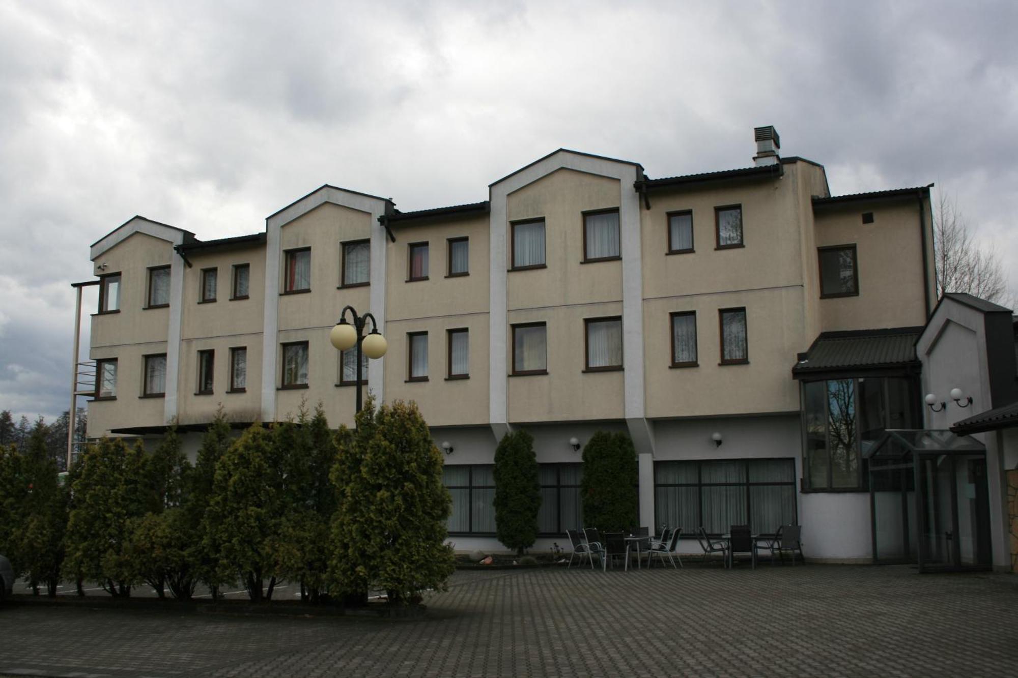 Hotel Junior 2 Krakau Exterior foto